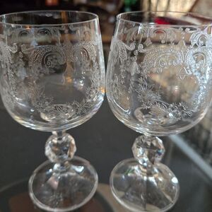 Set of 2 Bohemia crystal etched wine glasses